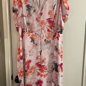 Floral V-Neck Dress in Blush Pink